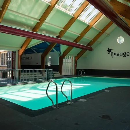 Ruim En Luxe Chalet Privetuin - Park 'de Ijsvogel'